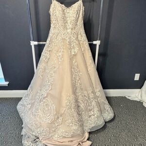 Allure Bridals Lace Wedding Dress in Cream